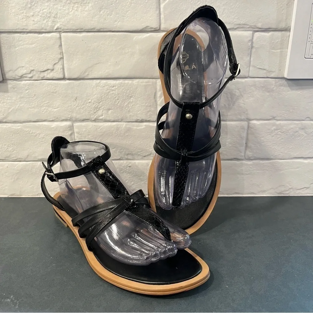 Isola marica sandal